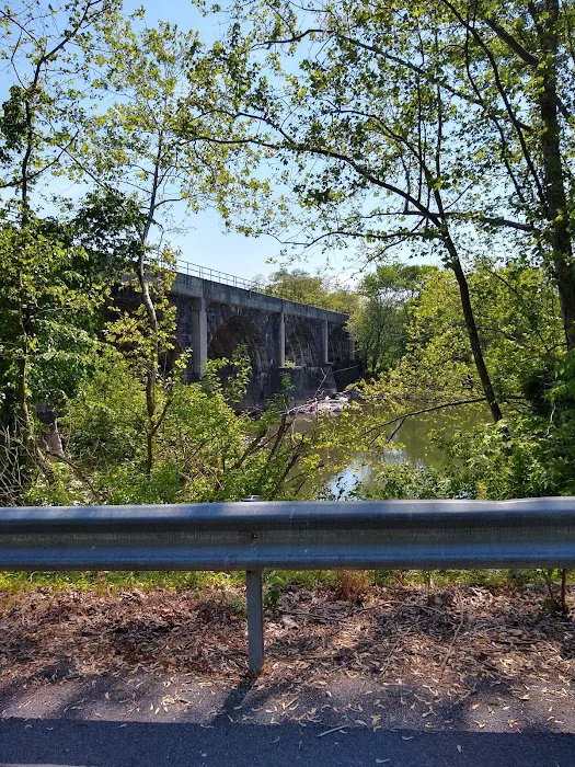 WaterSide Campground & RV Park Picture 10