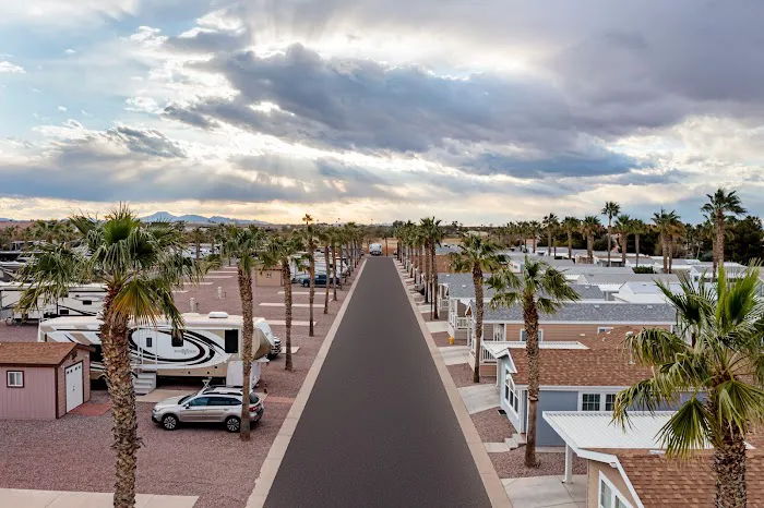 Palm Creek Resort & Residences Picture 9