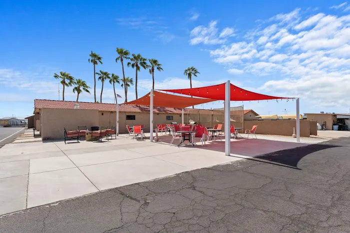 Val Vista RV Resort Picture 9