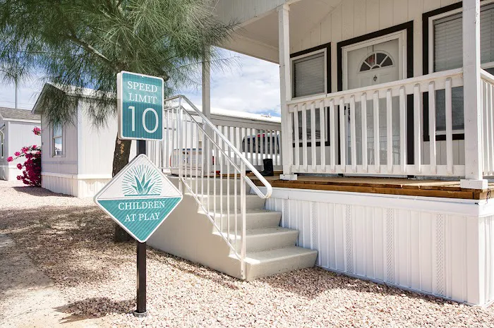 Casa Grande East Manufactured Home and RV Park Picture 2