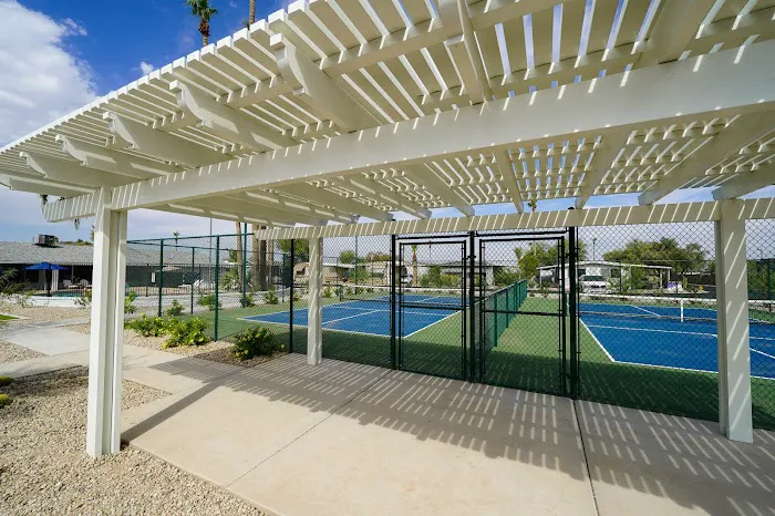 Winchester MH 55+ Community Picture 2