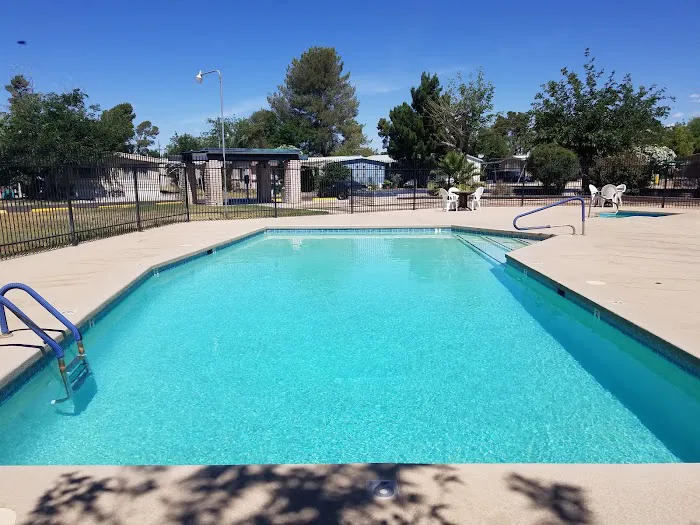 Diamond Grove Estates Picture 3