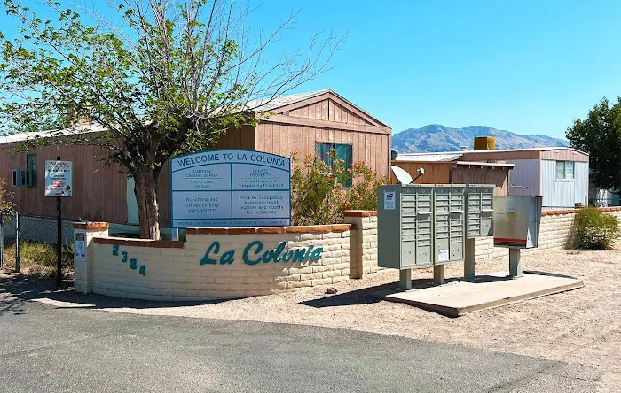 La Colonia Mobile Home Park Picture 1