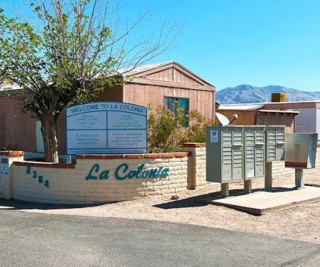 La Colonia Mobile Home Park