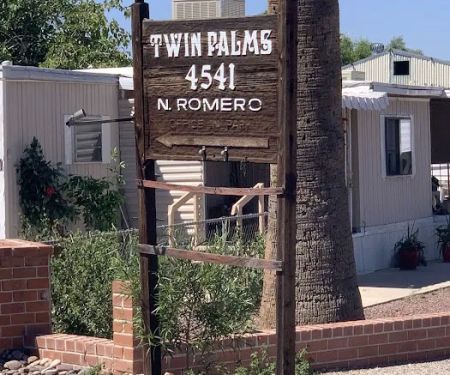 Twin Palms Mobile Home Park