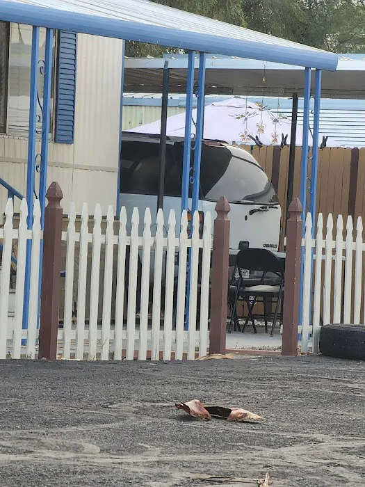 Flowing Wells Mobile Gardens 55+ Community Picture 5