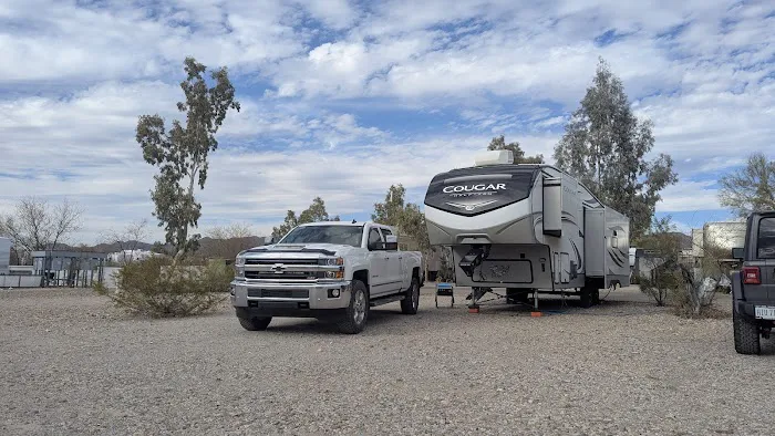 Justin's Diamond J RV Park Picture 4