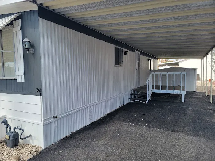 Friendly Village - Catalinas Picture 5