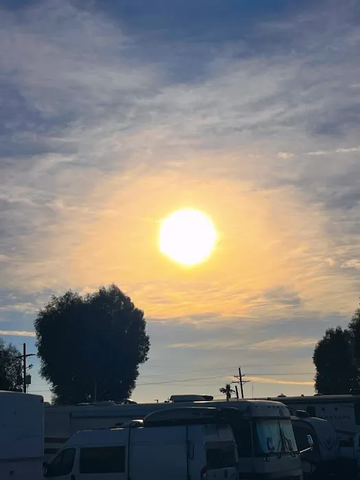 Wishing Well Trailer Court/Wishing Well RV Park Picture 8