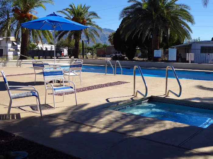 El Frontier Manufactured Home Community Picture 7