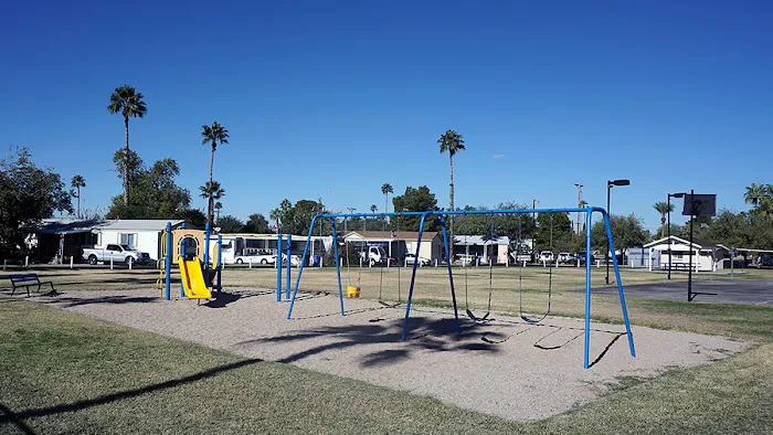 Continental West Mobile Home Community Picture 2