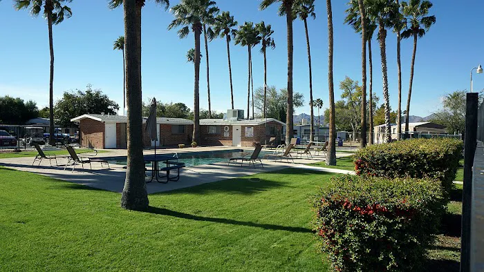 Continental West Mobile Home Community Picture 7