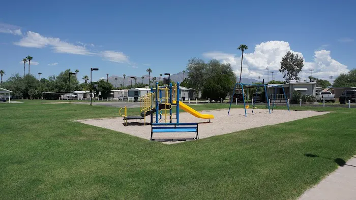 Continental West Mobile Home Community Picture 10