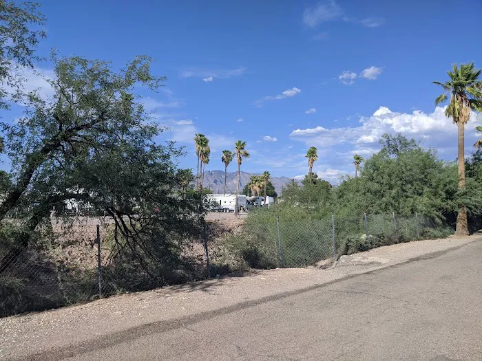 Vista del Rey Mobile Home and RV Park 55+ Picture 6