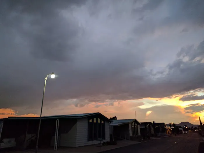 Comanche Wells Mobile Home Park Picture 4