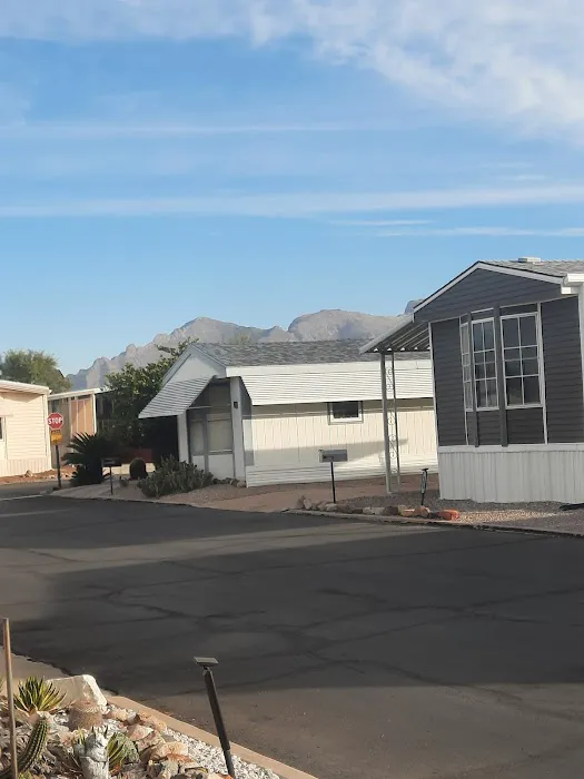 Comanche Wells Mobile Home Park Picture 10