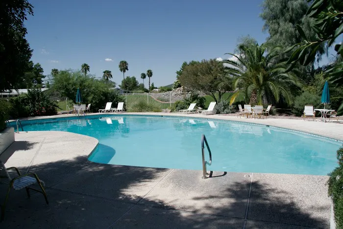 Desert Pueblo Mobile Home Park Picture 3