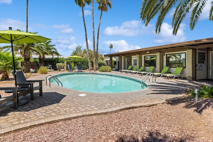 Verde Plaza Mobile Home Park Picture 2