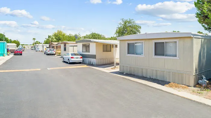 Arizonan Manufactured Home Community Picture 7