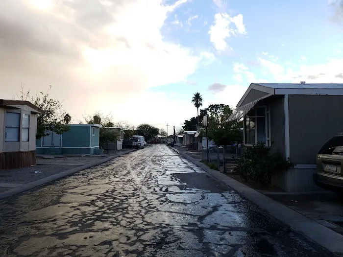 Brentwood Mobile Home Park Picture 1