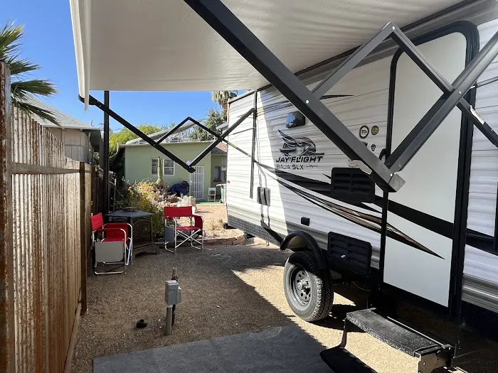 Downtown Tucson RV Spot - Book on AirBnB / Vanly Picture 7