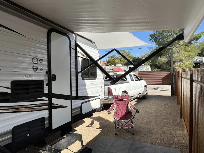 Downtown Tucson RV Spot - Book on AirBnB / Vanly Picture 8