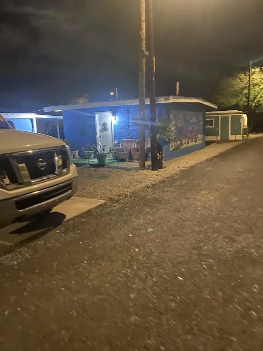 Downtown Mobile Home Park Picture 1