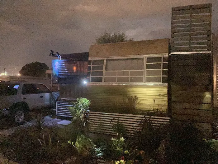 Downtown Mobile Home Park Picture 5