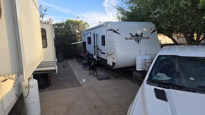 Sunshine Mile RV Park Picture 7