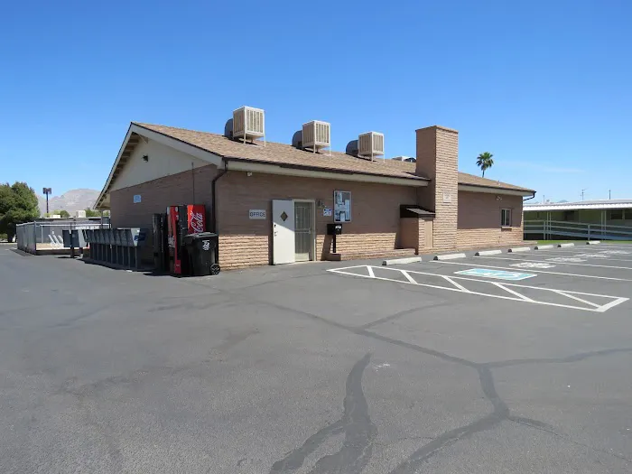 Campbell Estates Mobile Home Picture 3