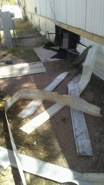 Covered Wagon Picture 5