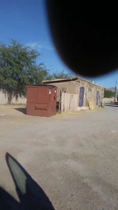 Covered Wagon Picture 6