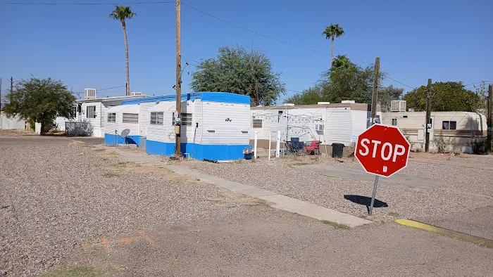 Adobe Manor Mobile Home Park Picture 3