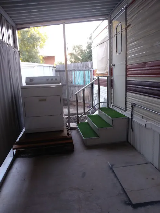 Village Mobile Home Park Picture 3