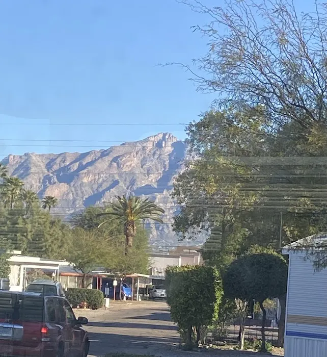 Crossroads Park LLC Picture 7