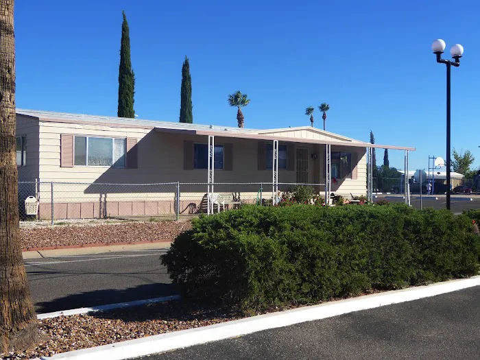 Town & Country Estates Manufactured Home Community Picture 1