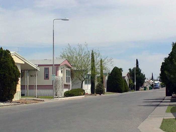 Town & Country Estates Manufactured Home Community Picture 8