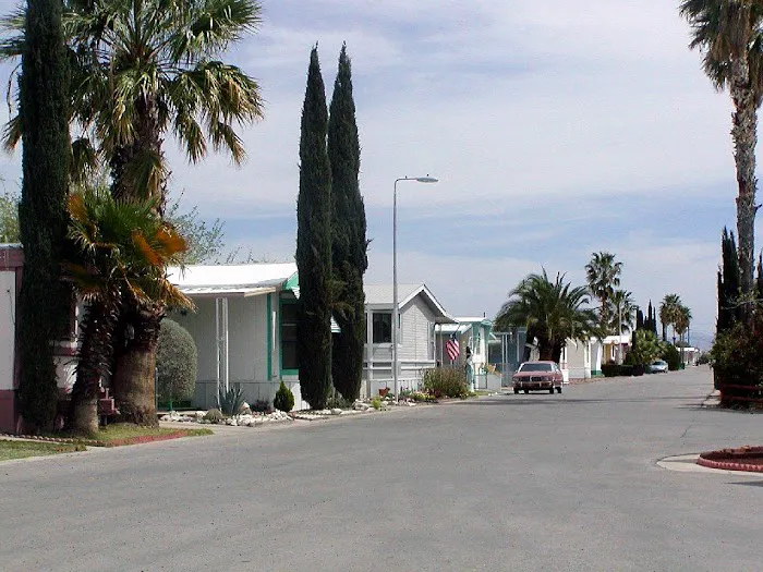 Town & Country Estates Manufactured Home Community Picture 6