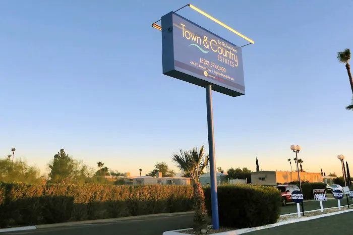 Town & Country Estates Manufactured Home Community Picture 7