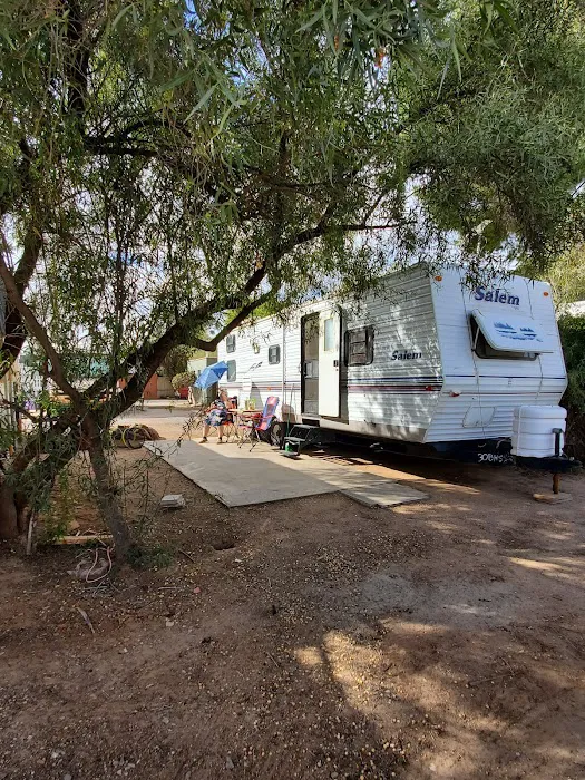 Linda Vista Trailer Park Picture 2