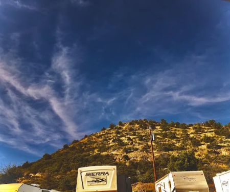 Oaks Mobile Home & RV Park