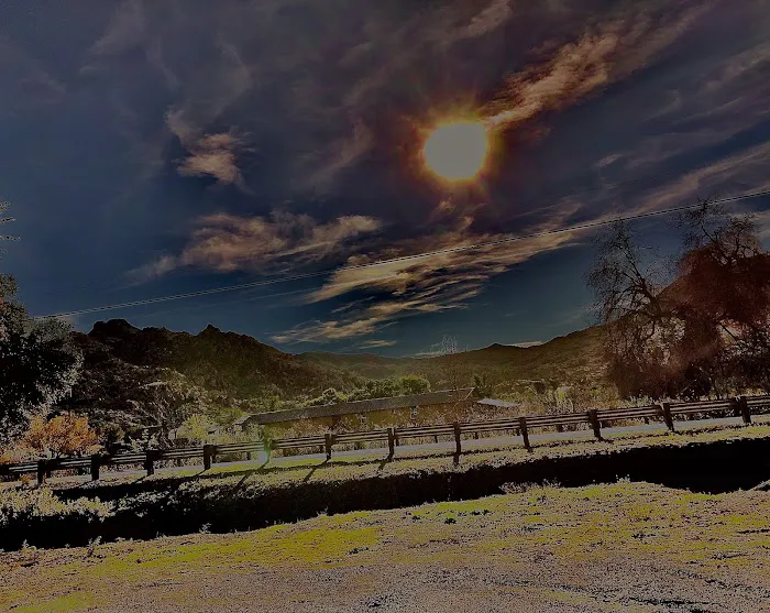 Oaks Mobile Home & RV Park Picture 5