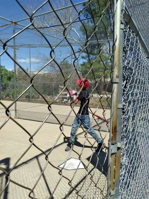 Gila County RV Park & Batting Range Picture 4