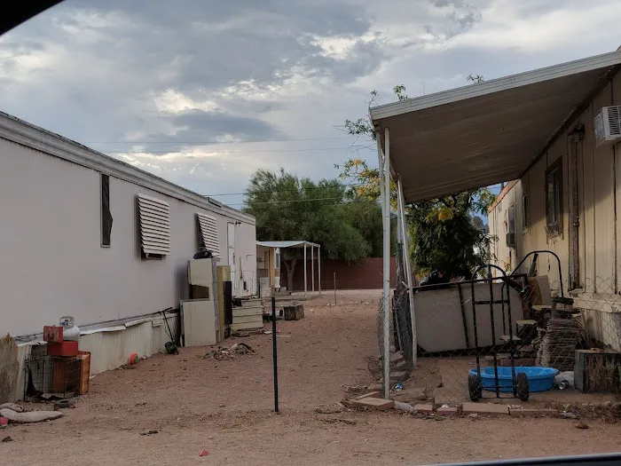 Apache Mobile Home and RV Park Picture 1