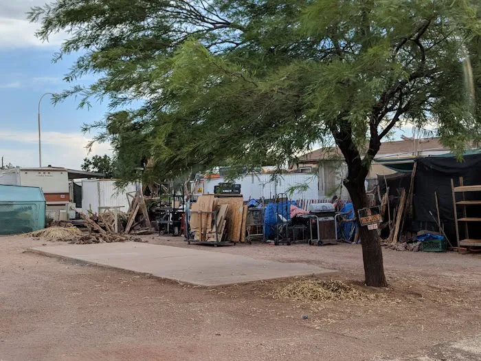 Apache Mobile Home and RV Park Picture 7