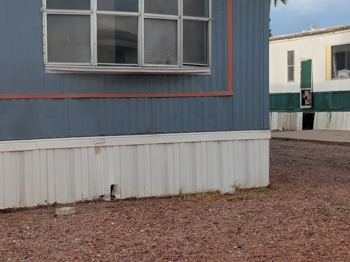 Apache Mobile Home and RV Park Picture 9