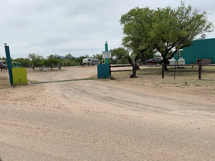 Universal Ranch RV Village Picture 7