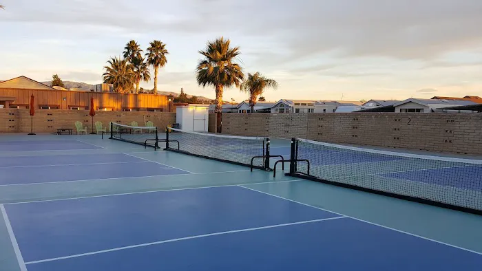 Far Horizons RV Park & Resort Picture 2