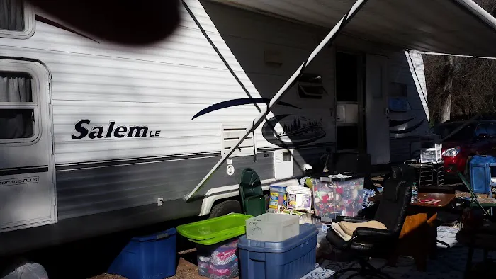 Sleepy Hollow RV Park Picture 8