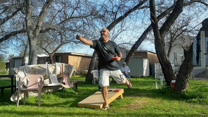 Sleepy Hollow RV Park Picture 9